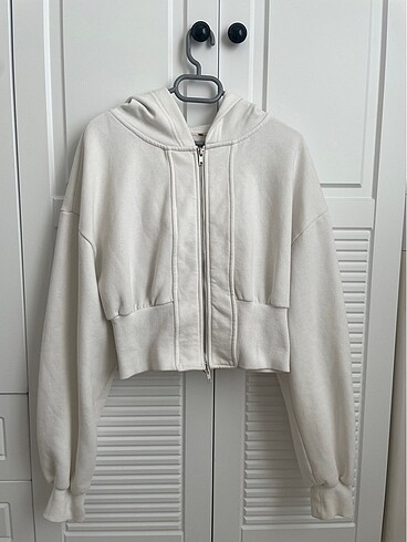 Defacto beyaz korse görünümlü fermuarlı sweatshirt
