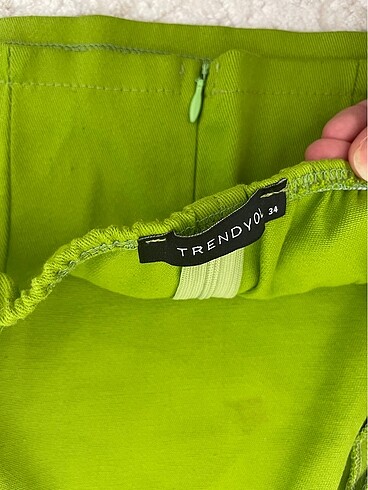 xs Beden trendyolmilla crop