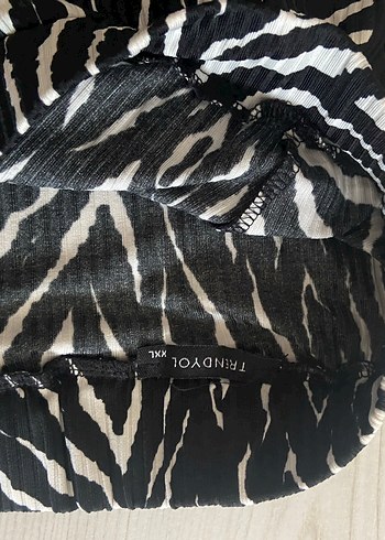 Zebra Desenli  Eteği - Görsel 4
