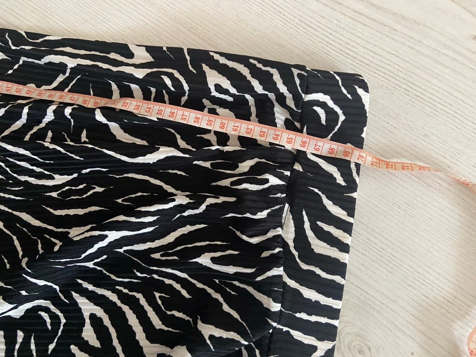 Zebra Desenli  Eteği - Görsel 3