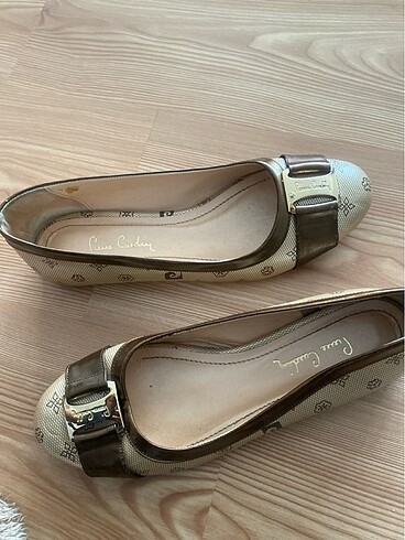 Pierre Cardin Babet