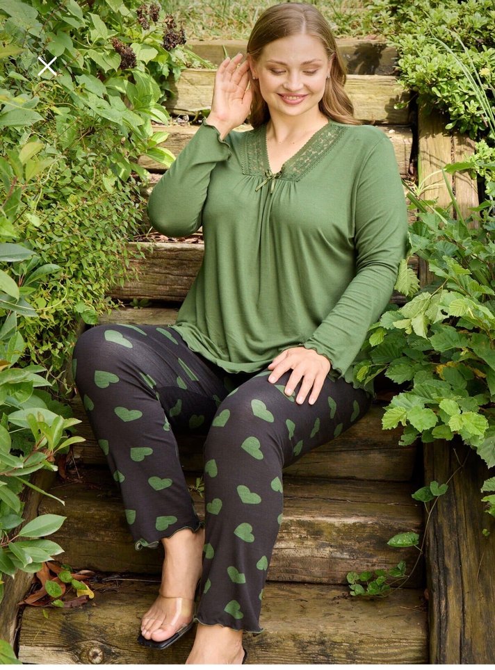 Leopar Desenli Uzun Kollu Kadın Pijama Takımı - Görsel 3