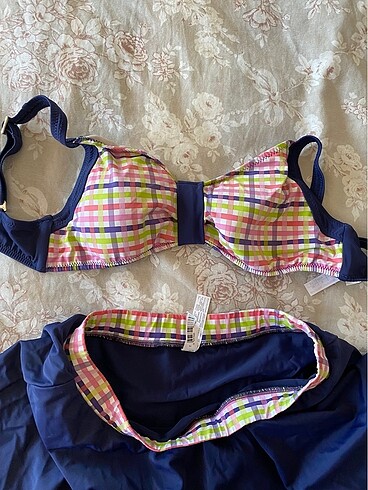 Sheinside Şortlu etek ve bikini üstü takımı