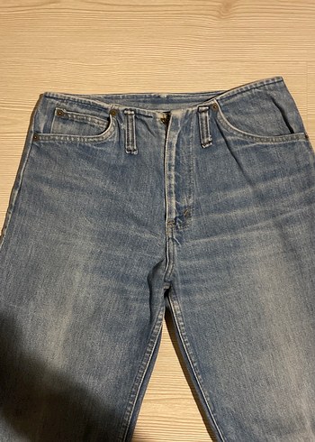 Levis 34