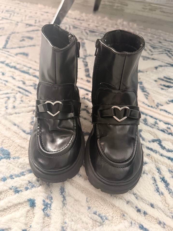 Zara çocuk bot - Görsel 4