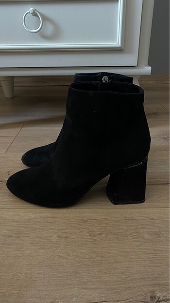 Bershka topuklu bot