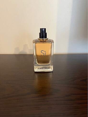 Armani Si