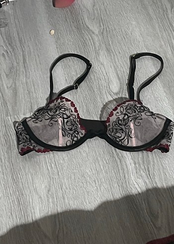 Victoria's Secret Sütyen - Görsel 4