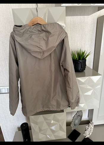 Moncler Gri Midi Boy Rahat Kesim Yağmurluk - Görsel 2