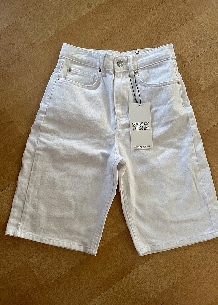 Stradıvarıus kapri şort - Görsel 2