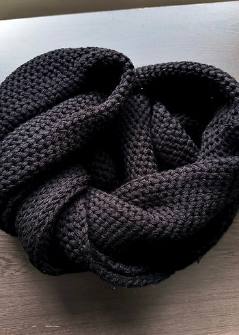 SİYAH KADIN DOLAMALI KAŞKOL - Görsel 3