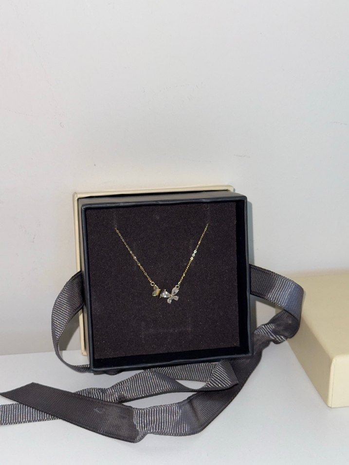 Zincir Detaylı kısa altın kolye - Görsel 3