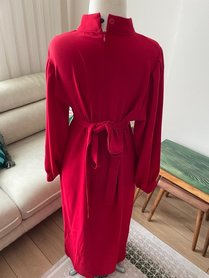 Klasik Kırmızı Uzun Kollu Uzun Elbise - Görsel 5