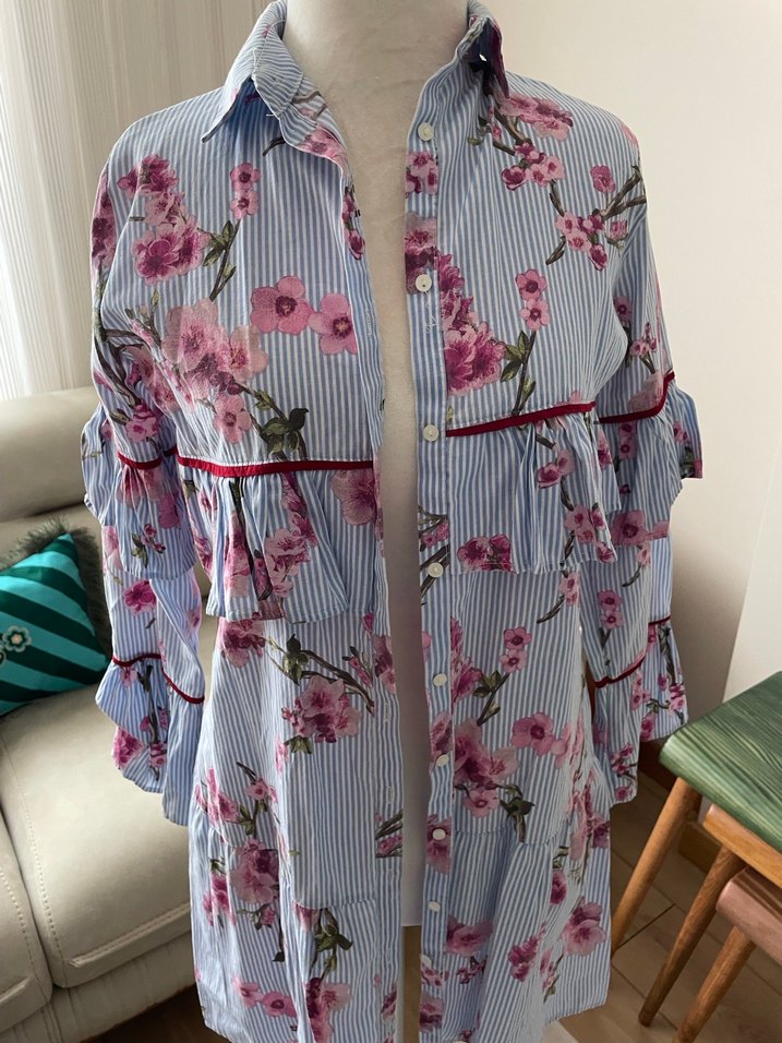 Pembe Çiçekli Uzun Kollu Pamuklu Gömlek - Görsel 2