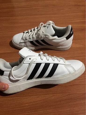 Adidas grand court ayakkabı