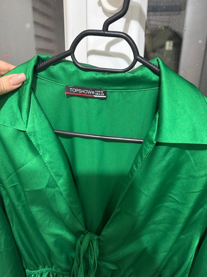 Parlak Yeşil V Yakalı Mini Kadın Gömlek - Görsel 2