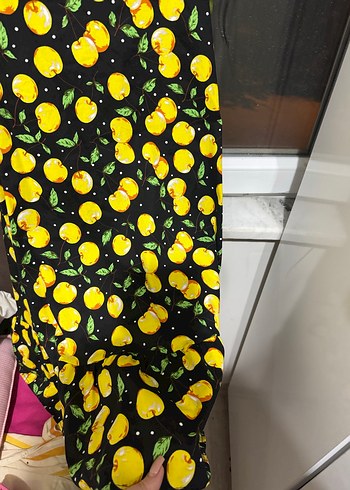 Sarı Baskılı Kolsuz Kız Elbisesi - Görsel 3