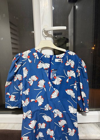 Mavi Desenli Midi Elbise - Görsel 3