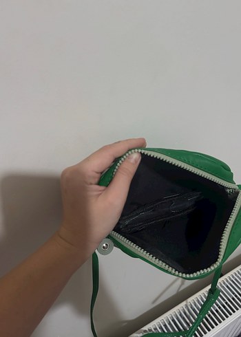 Kadın Yeşil Deri Çapraz Çanta - Görsel 4