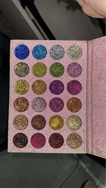 24 ultra pigmented glitter.