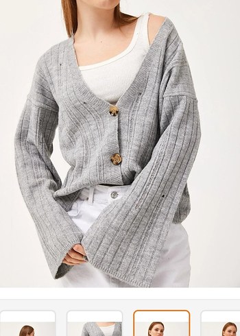 Gri Kruvaze Yaka Düğmeli Triko Hırka - Görsel 4