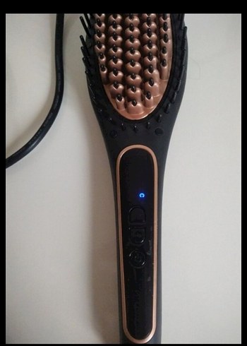 Siyah Dijital Ekranlı Saç Düzleştirici Fırça - Görsel 2