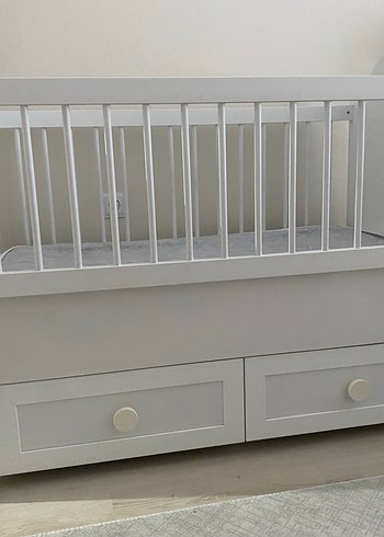 Ikea Beyaz Gri Bebek Beşiği Çekmeceli