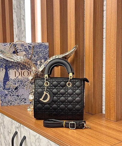 DİOR model çanta