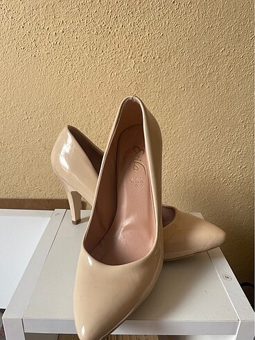 Stiletto topuklu 