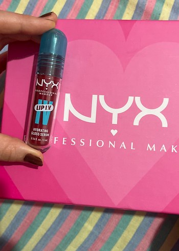 NYX  Lip I.V Parlatıcı - Görsel 2