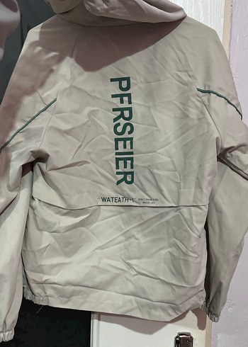 Bej Kapüşonlu Fermuarlı Rahat Kesim Ceket - Görsel 4