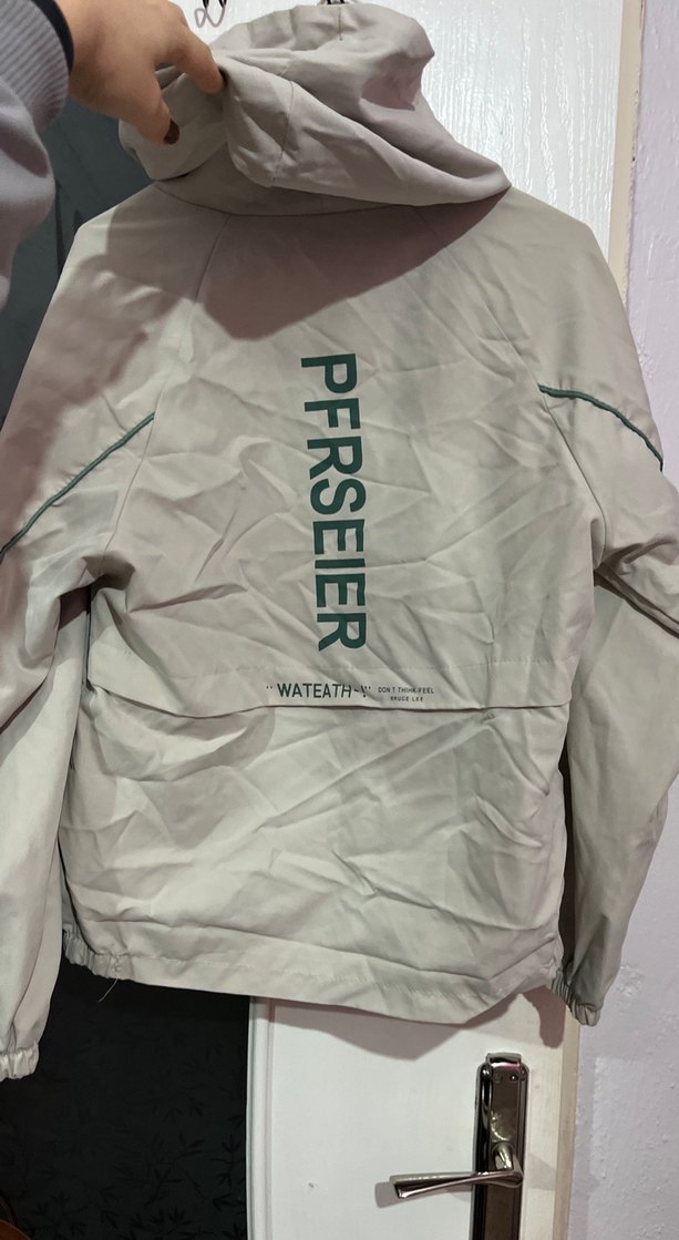 Bej Kapüşonlu Fermuarlı Rahat Kesim Ceket - Görsel 4