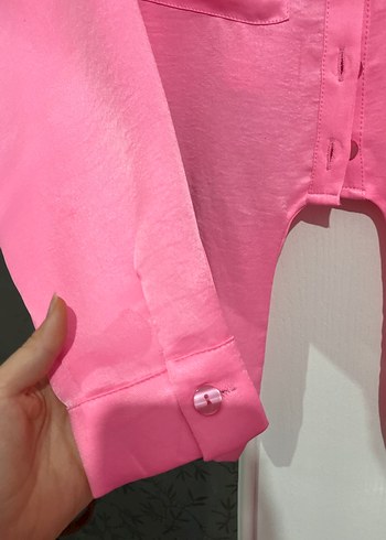 Düğmeli Pembe Uzun Kollu Kadın Gömlek - Görsel 3