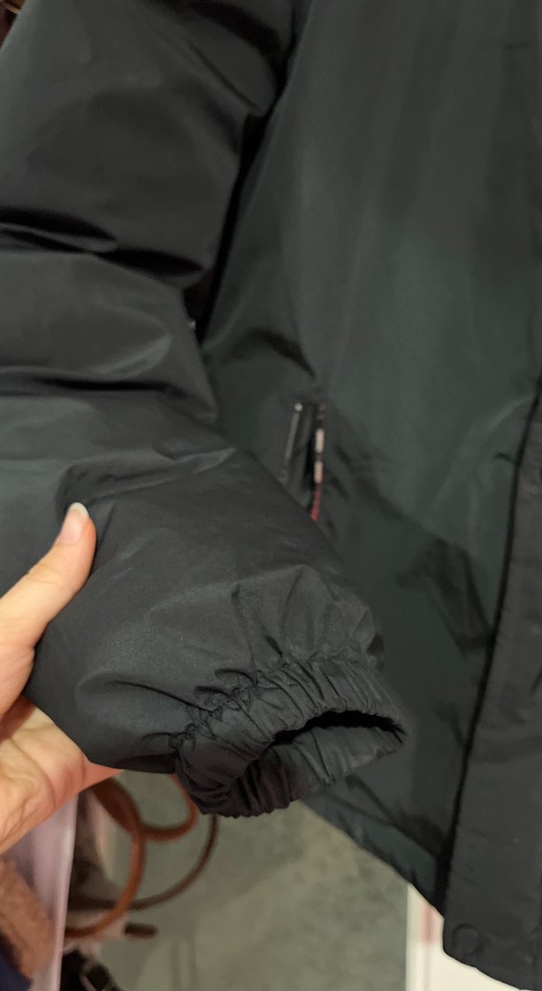 Kapüşonlu Siyah Fermuarlı Erkek Mont - Görsel 2