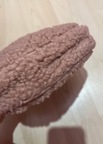 Peluş Detaylı Bej Kadın Çanta - Görsel 7