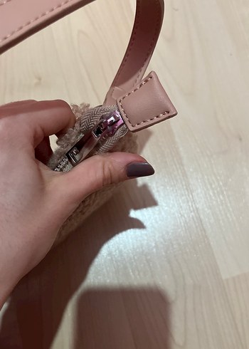 Peluş Detaylı Bej Kadın Çanta - Görsel 8