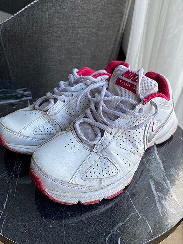 Nike spor ayakkabı