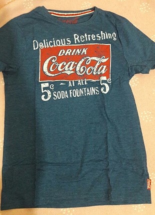 coca cola üst