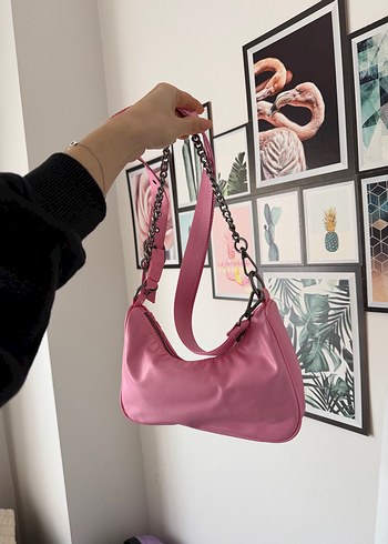 Zincir Detaylı Pembe Deri Kadın Çanta - Görsel 3