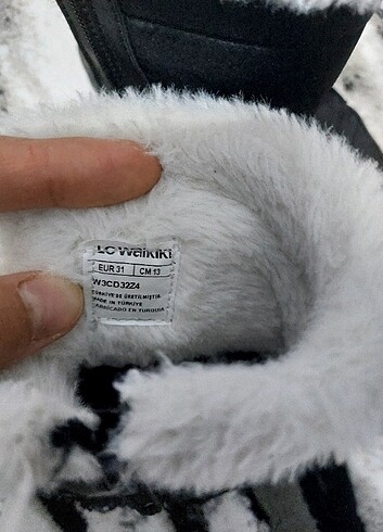LC Waikiki Kız çocuk bot