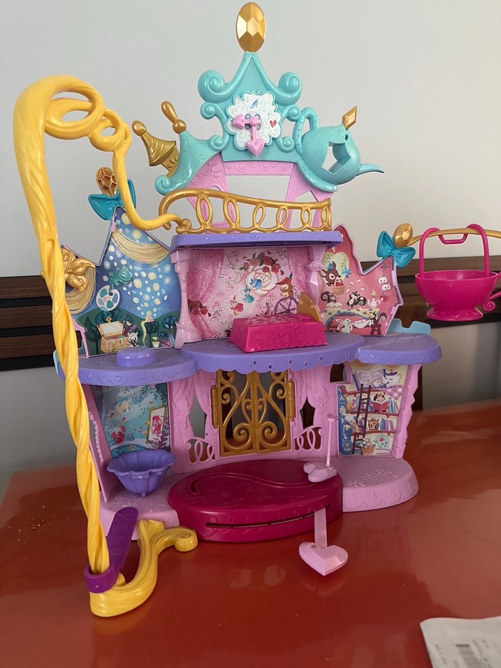 Disney prenses şatosu - Görsel 2