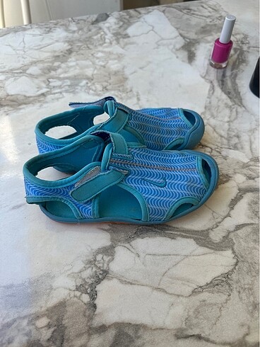 Nike sandalet