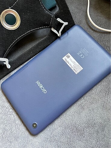 Alcatel Alcatel 1T7