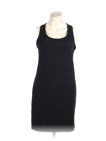 PreLoved Kısa Elbise %70 İndirimli.