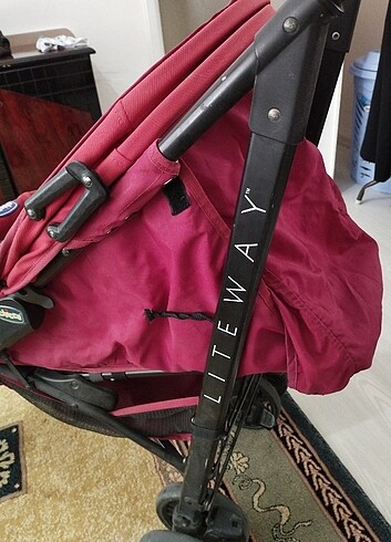 Baston bebek arabası