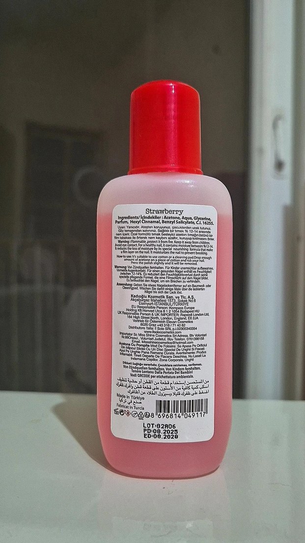 Gabrini Besleyicili Çilekli Oje Temizleyici 130ml - Görsel 2