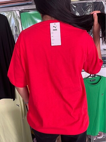 Puma Kırmızı nakışlı Puma t-shirt
