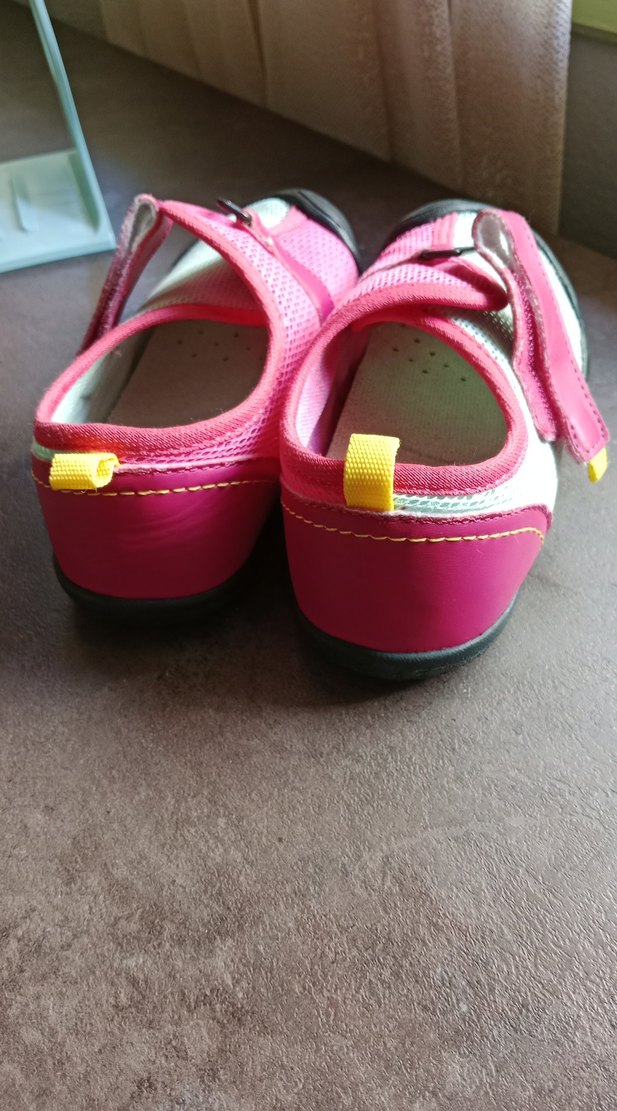 Kız Çocuk Renkli Cırt Cırtlı Terlik - Görsel 3