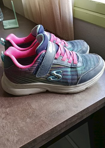 Kız Çocuk Pembe Bağcıklı ve Cırt Cırtlı Spor Ayakkabı - Görsel 5