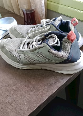 Gri Bağcıklı Kadın Spor Ayakkabı - Görsel 4